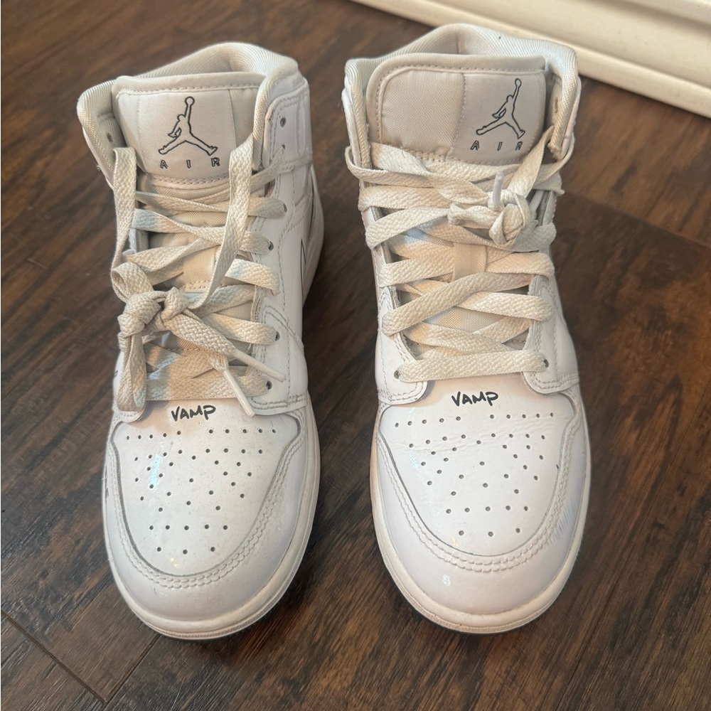2022 Air Jordan 1 Mid GS 'Schematic'